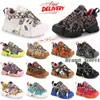 Designer Flashtrek Series Sneakers for Women Men lyxiga casual skor Kristaller avtagbara överdimensionerade tränare bergsklättringskor