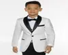 White Boys Tuxedo Boys Dinner Suits 3 -Plack Boys Black Shawl Lapel Formal Suit Tuxedo dla dzieci smoking na przyjęcie weselne Kurtka 82222039