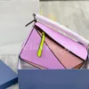 デザイナーの女性バッグレザークロスボディ幾何学四角いバッグLuxurysショルダーバッグファッション枕カシッククラシックハンドバッグ