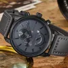 新しいRelogio Masculino Curren Quartz Men Top Brand Luxury Leather Mens Watchesファッションカジュアルスポーツ時計の男性腕時計Y1211C