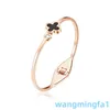 2024 Jewelry Designer Brand Vanl Cleefl Arpelslucky Four Leaf Grass Elastic Yiwu Ornament Rose Gold Fan Armband