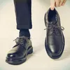 Kleidschuhe Italienische Herren Echtes Leder Männlich Plain Toe Hochzeit Party Oxfords Brogue Klassische Schnürung Büro Formal für Männer