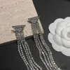 Orecchini con nappa con diamanti di design originale Boutique classica regalo di compleanno Matrimonio Gioielli di alta qualità Donna Nuovo perno con ciondolo placcato argento 1K5H