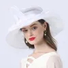 2021 Nouvelles femmes à large bord plume fleur été soleil organza Kentucky Derby fascinateur élégant cocktail fête église chapeau de mariage Ip4295F