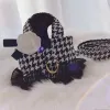 Harnassen Houndstooth Vest Trekkabel Mode Strik Hondenriem Kleine hondenketting Zwart Wit Geruite Veiligheidsgordel Chihuahua Yorkshire Jas