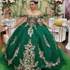 Green brillant au large de l'épaule robes de quinceanera appliques dorées en dentelle perle tull robe de boule Crysatls vestidos de 15 anos 326