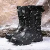 Outdoor Shoes Sandales hommes hiver bottes de neige chaussures de pêche en plein air neige Trekking chaussures 2023 nouveau mâle en plein air marche pêche hommes baskets Men Boots YQ240301