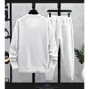 2024 Spring/Summer New Mens Two Piece Linen Fabric Casual Sports Shirt and Sports Pants Set Mens Sports Wear Fashion Sports Wear 240305