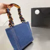 Sac de shopping de luxe pour femmes Sac à main de designer 90% ventes chaudes Mode nouveau denim sac fourre-tout médiéval sac à main à bandoulière unique sac à chaîne en verre de grande capacité décontracté