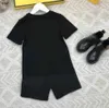 Chándales de marca para niños, traje de manga corta para bebé, talla 110-160 CM, conjunto de dos piezas de verano, camiseta y pantalones cortos con estampado de patrones geométricos, 24 de marzo