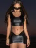 Suits Shestyle Black Sexy Super Short Tank Crop Tops Asymmetrical midjan Mantel Mini kjolar Faux Leather Clubwear 2 Tvådelar