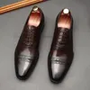 Estilo italiano marrom preto couro genuíno oxford vestido sapatos de alta qualidade rendas até terno sapatos boné toe casamento formal sapatos masculinos 240304