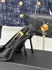Nuevo Charol Slingback Punta puntiaguda Sandalias Bombas de tacón de aguja Suela de cuero Zapatos de vestir Diseñador de lujo para mujer Fiesta boda Zapatos de noche 34-41
