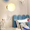 Wall Lamp New Copper Moon Minimalist LED Wall Lamps For Childrens Room Bedroom Beside Background Home Creative Astronaut Boy Toy Lustres