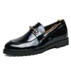 Kleidschuhe Herren Schürze Zehenmuster Loafer Bequeme rutschfeste Slip-On-Schuhe Sapatos Formais Masculinos für Männer