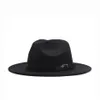 Autumn Winter Flat Brim Wool Feel Fedora Hats z klamrą Jazz Formal Hat Panama Cap Hat Men Men Women Brim Fel Felt Hat221z