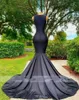 O nek zwarte lange prom -jurk voor Arabische vrouwen kralen verjaardagsfeestje jurk Appliques avondjurken zeemeermin gewaad de soiree bc18186 s