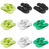 Produkt för tofflor Designer Nya sommarkvinnor White Black Green Bekväm Flip Flop Sandaler Fashion-028 Womens Flat Slides Outdoor 26 Comtable S