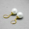 Kolczyki Dangle 14 mm biała skorupa perełki Pearl Peade Faseted Eardrop Prezenty dla kobiet dla kobiet dziewczęta damskie biżuteria