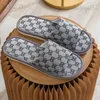 Slippers Home زوجين أربعة مواسم Slippers Oxford Cloth Face Home Simple Open Mens و Womens Slippers Summer T240305