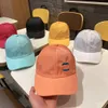 Gorra de diseñador Gorra de diseñador de lujo Modelos personalizados informales británicos de gorras de béisbol para hombres y mujeres Tejido de algodón unisex Suave y cómodo Gran marca Buena con el