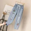 Jeans da donna ricamati da donna pantaloni larghi dritti elastici in vita stile retrò pantaloni alti primavera e autunno ritagliati