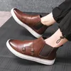 Chaussures vulcanisées noires pour hommes, baskets montantes avec boucle en métal marron à enfiler, en cuir Pu, mocassins de taille 38 à 46