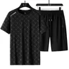 Survêtements pour hommes Ensemble de course d'été Ensemble de sport décontracté pour hommes T-shirt et short Ensemble de deux pièces à séchage rapide Ensemble de sport respirant J240305