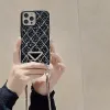 Designer Diamond Phone Case Lederkette Mode stoßfeste Handyhüllen für iPhone 15 14 11 12 13 Pro Max Womens Aslant Phone Cover G24359PE