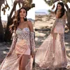 2024 Champagne Guldkvällsklänningar Långa ärmar Sparkly Silver Sequins High Split Sweetheart Halsring Vestido Sweep Train Prom Party Gown