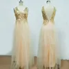 Robes décontractées 2024 grande taille dames mode sexy sequin robe dorée sans manches fête col en v longue robe élégante robe femmes