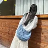 Sacos de lona Bolsa de ombro listrada coreana portátil feminina de grande capacidade de pano nas axilas