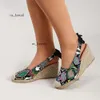 Frauen Keile Slip auf Closed Toe Plattform Espadrille Sandalen Weibliche Serpentin Stroh Boden Sommer Schuhe Damen Casual