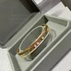 Designer Armreifenarmband für Frau Diamant Gold plattiert 18K Marke 925 Silber Luxusschmuck Europäische Größe Jubiläum Geschenk mit Kiste a