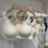 Bras sömlösa kvinnors underkläder lilla bröstkorg samlade icke-halk utan stålring sexig sele vacker bakbh-tunn push-up