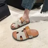 Slippers 2024 Summer Summer New Shicay Sandal Slippers Large One Word One Velcro Block Block Womens Slippers for Office One 1 T240305