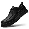 Kleidschuhe High-End-Rindsleder Casual Business Herren Chaussure Homme Gummiplattform Herren Schnürmokassins Trend für 2024