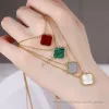 designer Jewelry NecklaceColliers pour femmes élégant 4/quatre feuilles trèfle médaillon collier de haute qualité chaînes ras du cou bijoux de créateur en acier titane cadeaux pour filles