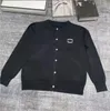 Designer Womens Sweaters New C Letter Luxo manga comprida em torno do pescoço cardigan jaquetas jumper top roupas femininas