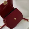 Couro de patente das mulheres amor coração mensageiro saco retro vermelho senhoras pequenos sacos ombro moda corrente feminina sela bolsas 240228