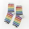 Frauen Socken Regenbogen gestreift gemustert Funny Short Cool Cotton Harajuku Süßes Kawaii weibliche Modefarbe Happy Socken Femme