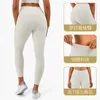 Outros Vestuário Novo tipo de leggings esportivas de cintura alta justas sem linha T com nádegas com nervuras e calças de ioga com borda anti-ondulação para fitness feminino