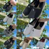 Scarpe di design in tela con motivo scozzese Platform Scarpe classiche da skateboard sportive in pelle scamosciata Uomo Donna Sneaker Espadrillas da passeggio Primavera e autunno