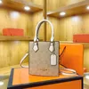 Vertical Crossbody Bag Women's Bag 2024 New High end Fashion Versatile Handheld Small Square Bag Tidal Single Shoulder Bag Mobile Bag