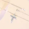 S925 Sterling Silver Necklace Moissanite Pendant Womens Cross clavicle Chain Guards Peace 10 Diamond Silver smycken.