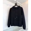 Projektanci Męskie z kapturem moda kobiety Trójkąt z kapturem z kapturem pullover okrągły szyja długie rękawy Ubrania bluzy Juty Kurtki Topss Streetwear Hooded 24ss 72