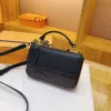 Yeni yeni kadın at çizilmiş taşıma omuz çantası moda lychee çanta lüks çanta tuval deri altın toka ayna kare çapraz crossbody