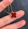 Collana con ciondolo a forma di cuore in argento con trifoglio da donna - Eleganti gioielli di moda con catena, ideali per compleanni, matrimoni, regali di Natale