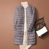 Jackor Långt ner parka kvinnor ultralätt tunn down jacka 2023 Autumn Winter Slim Warm White Duck Down Women's Outerwear