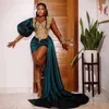 Muhteşem Altın Nakış Dantelli Rhinestones Balo Elbiseleri Aso Ebi Nijerya Siyah Kadınlar Puflu Kollu Kısa Mini Kokteyl Parti Elbisesi Cl3349